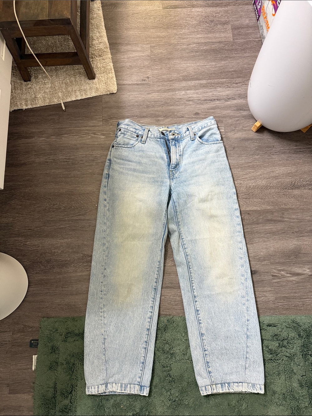 Classic High-Rise Light Wash Women's Jeans